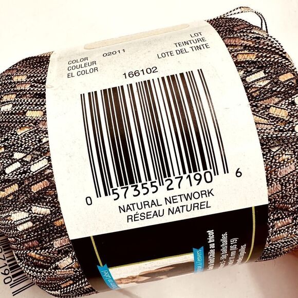 Bernat Matrix Ladder Ribbon Yarn NATURAL NETWORK Pale Pink Gold (2) Balls - Picture 3 of 8